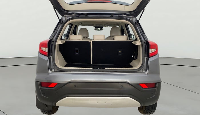 2022 Mahindra XUV300 W8 (O) 1.2 PETROL, Petrol, Manual, 46,114 km, Boot Open Zoomed View