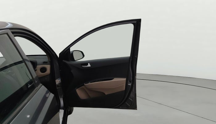 2017 Hyundai Grand i10 SPORTZ 1.2 KAPPA VTVT, Petrol, Manual, 46,356 km, RHS Front Door