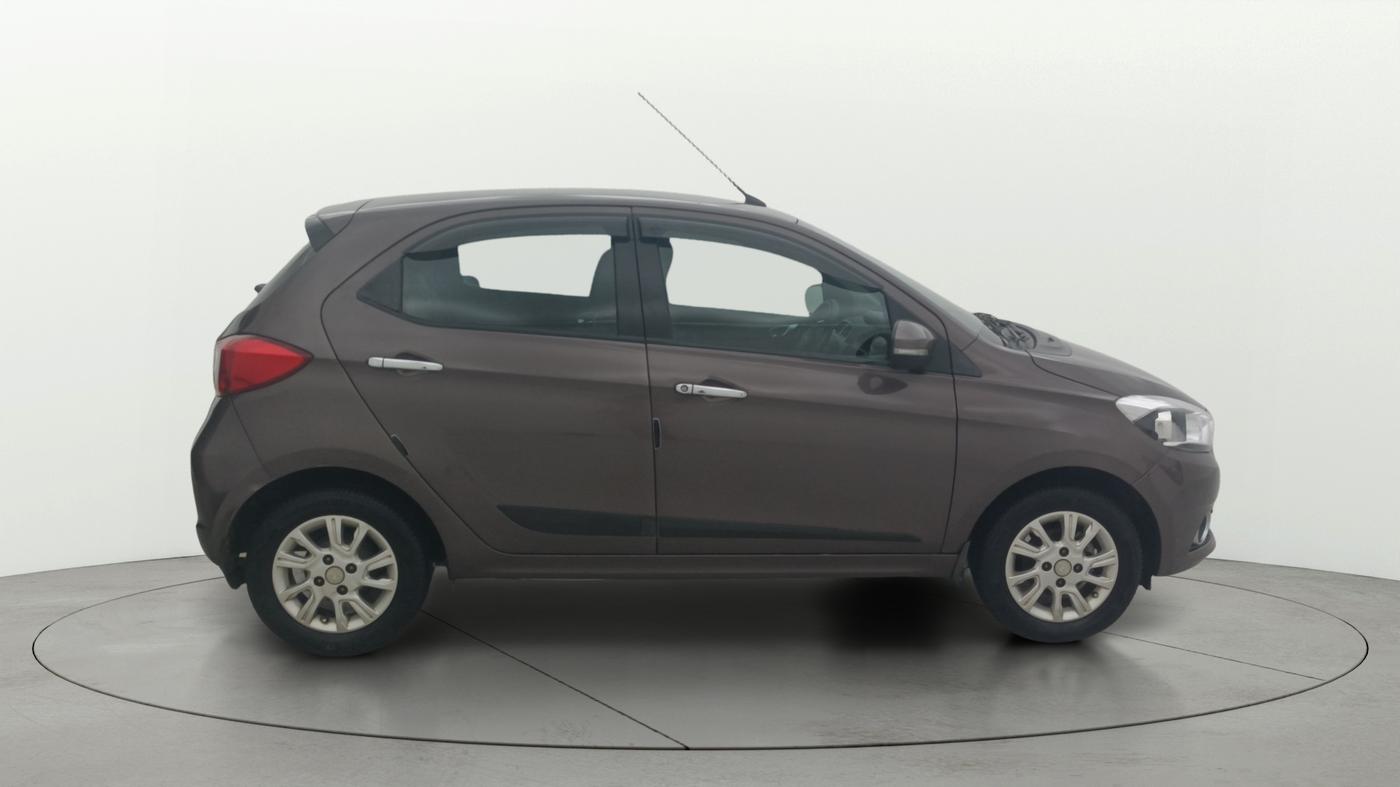 2017 Tata Tiago XZA PETROL, Petrol, Automatic, 39,600 km, Right Side View