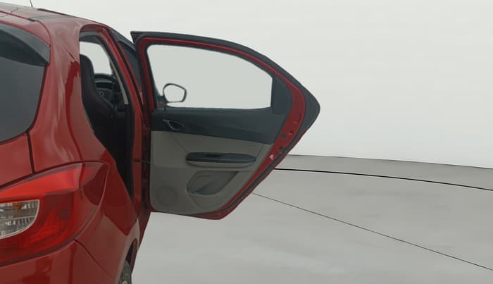 2019 Tata Tiago XT PETROL, Petrol, Manual, 82,100 km, RHS Rear Door