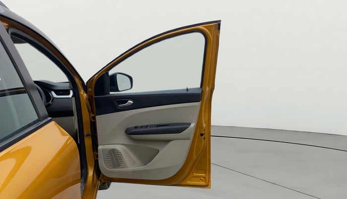 2022 Renault TRIBER RXZ AMT DUAL TONE, Petrol, Automatic, 24,010 km, RHS Front Door