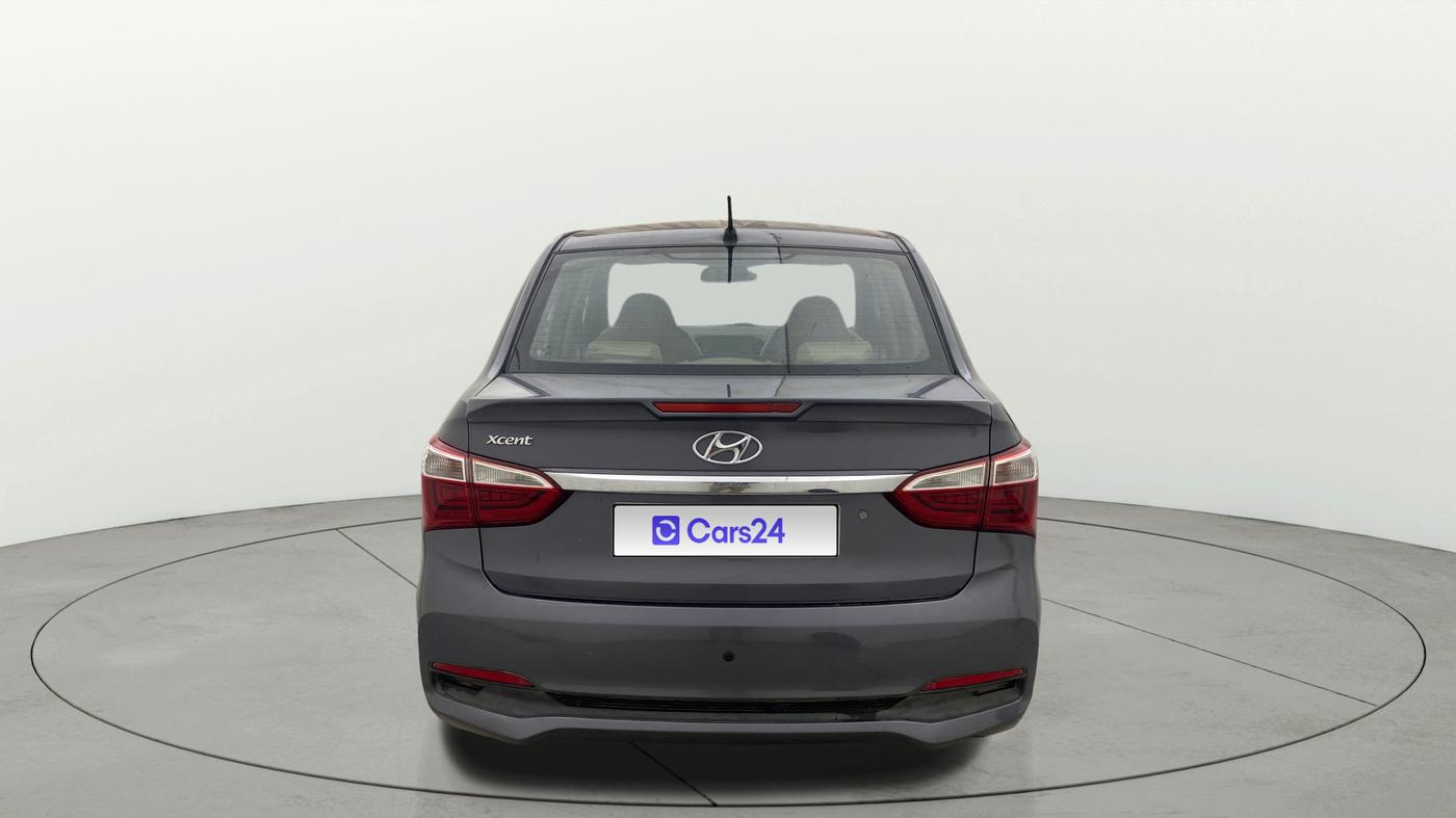 2018 Hyundai Xcent S 1.2, Petrol, Manual, 1,44,410 km, Back/Rear