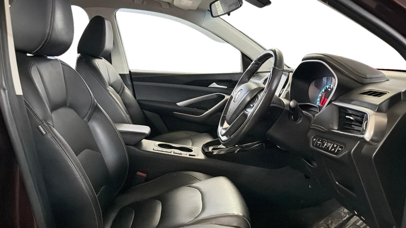2019 MG HECTOR SHARP 1.5 DCT PETROL, Petrol, Automatic, 83,336 km, Right Side Front Door Cabin