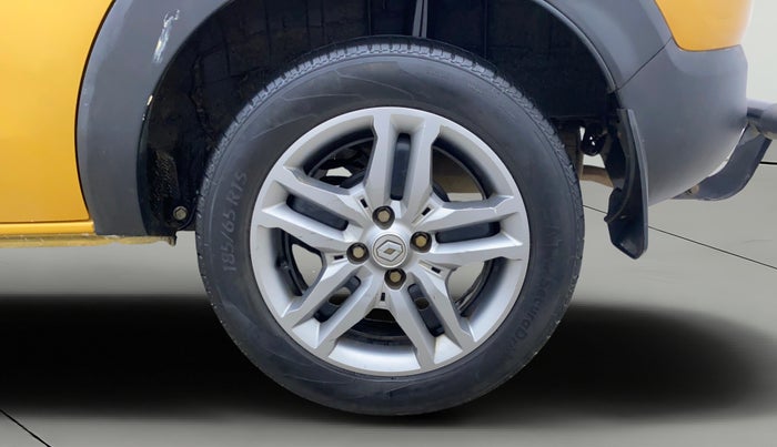 2020 Renault TRIBER RXZ AMT, Petrol, Automatic, 58,053 km, Left Rear Wheel