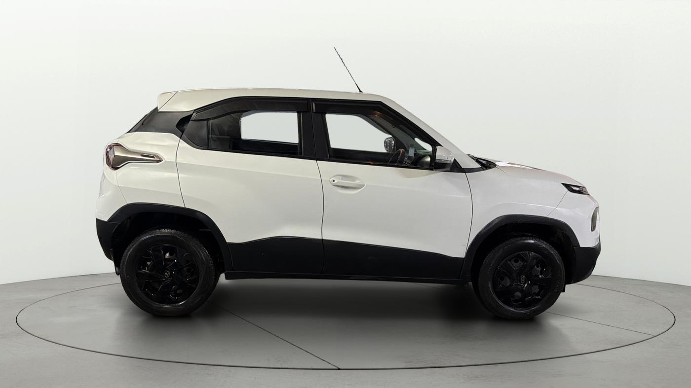 2022 Tata PUNCH ADVENTURE MT, Petrol, Manual, 33,801 km, Right Side View