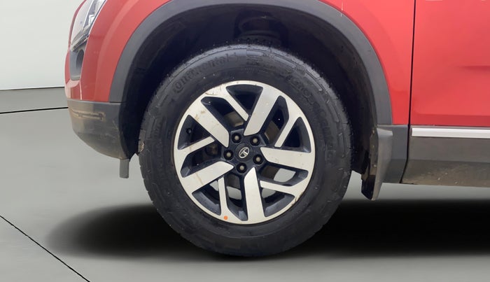 2020 Tata Harrier XZ PLUS 2.0L, Diesel, Manual, 64,706 km, Left Front Wheel