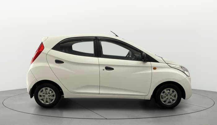 2016 Hyundai Eon ERA PLUS (O), Petrol, Manual, 36,421 km, Right Side View