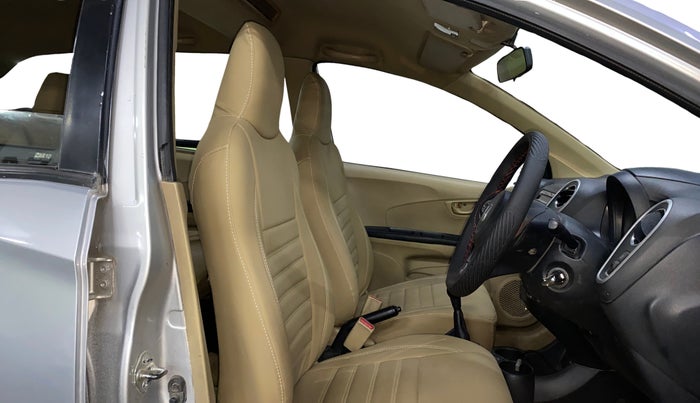 2014 Honda Mobilio 1.5L I-DTEC S, Diesel, Manual, 60,623 km, Right Side Front Door Cabin