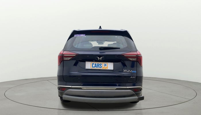 2023 Mahindra XUV700 AX 7 D MT 7 STR, Diesel, Manual, 1,37,545 km, Back/Rear