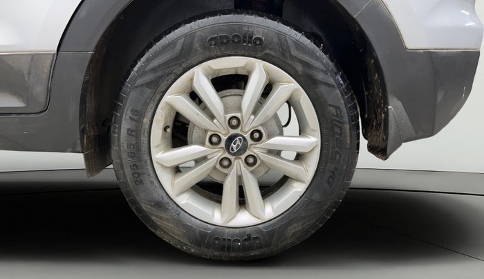 2017 Hyundai Creta SX PLUS 1.6 PETROL, Petrol, Manual, 61,043 km, Left Rear Wheel