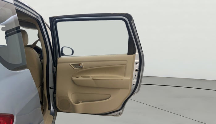 2016 Maruti Ertiga ZXI, Petrol, Manual, 21,078 km, RHS Rear Door
