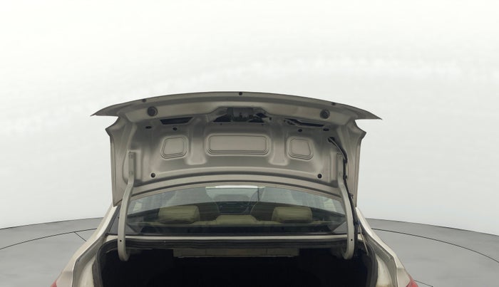 2015 Hyundai Xcent S (O) 1.2, Petrol, Manual, 1,25,322 km, Boot Door Open