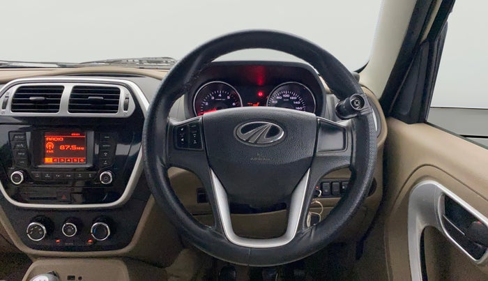 2017 Mahindra TUV300 T8, Diesel, Manual, 87,345 km, Steering Wheel Close Up