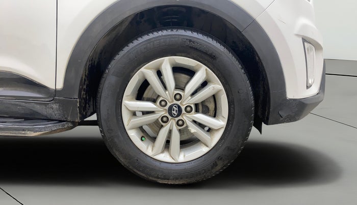 2016 Hyundai Creta SX PLUS 1.6 PETROL, Petrol, Manual, 89,720 km, Right Front Wheel