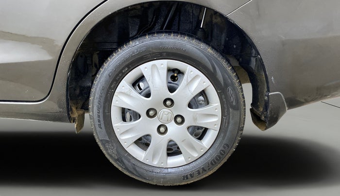 2016 Honda Amaze 1.2L I-VTEC S, Petrol, Manual, 56,392 km, Left Rear Wheel