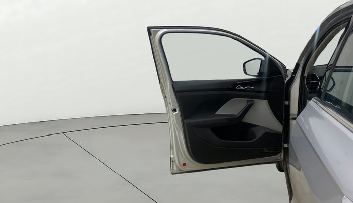 2022 Skoda KUSHAQ STYLE 1.5L TSI MT, Petrol, Manual, 15,817 km, LHS Front Door