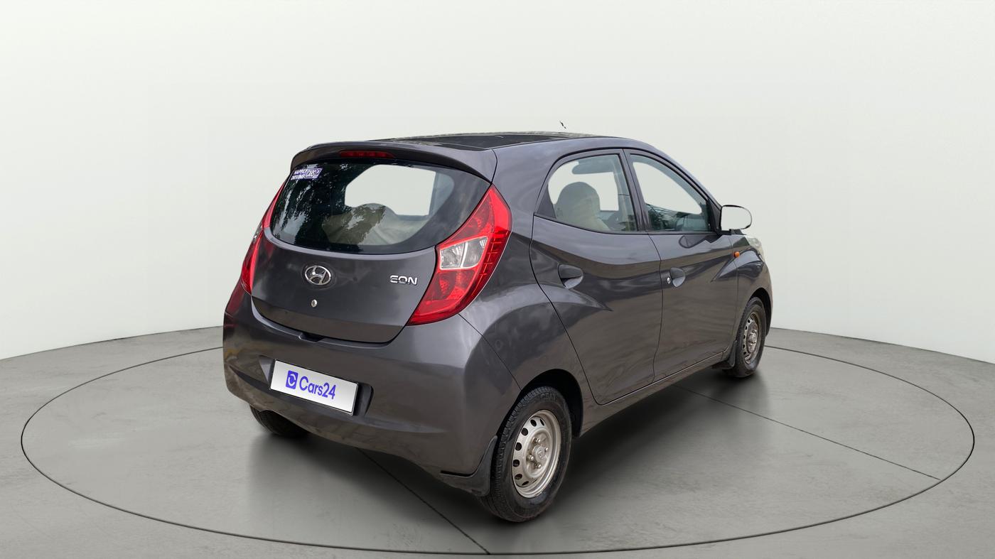 2017 Hyundai Eon ERA +, Petrol, Manual, 70,767 km, Right Back Diagonal