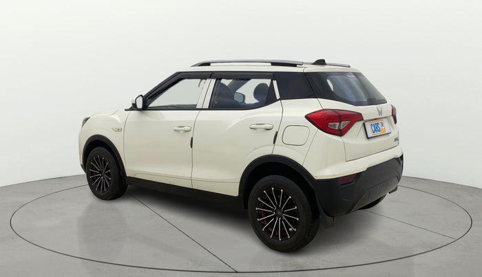 2023 Mahindra XUV300 W4 1.2 PETROL, Petrol, Manual, 14,651 km, Left Back Diagonal