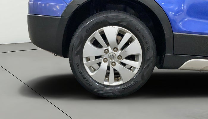 2015 Maruti S Cross DELTA 1.6, Diesel, Manual, 69,587 km, Right Rear Wheel