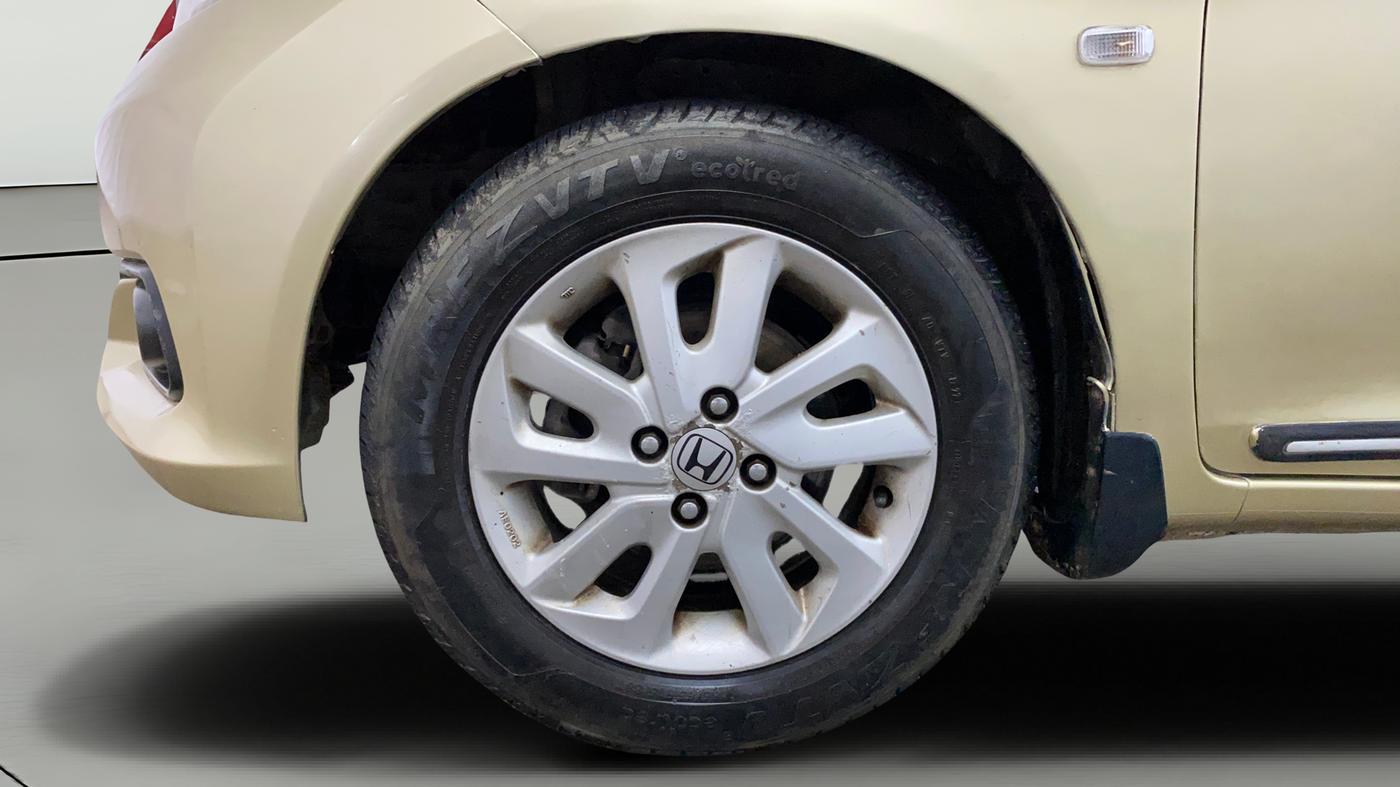 2014 Honda Mobilio 1.5L I-VTEC V, Petrol, Manual, 46,518 km, Left Front Wheel