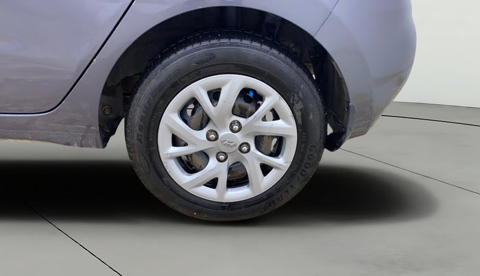 2018 Hyundai Grand i10 MAGNA 1.2 KAPPA VTVT, CNG, Manual, 85,644 km, Left Rear Wheel