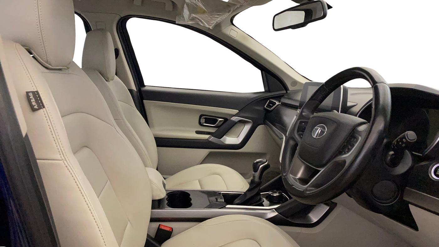 2021 Tata Safari XZA PLUS, Diesel, Automatic, 60,760 km, Right Side Front Door Cabin