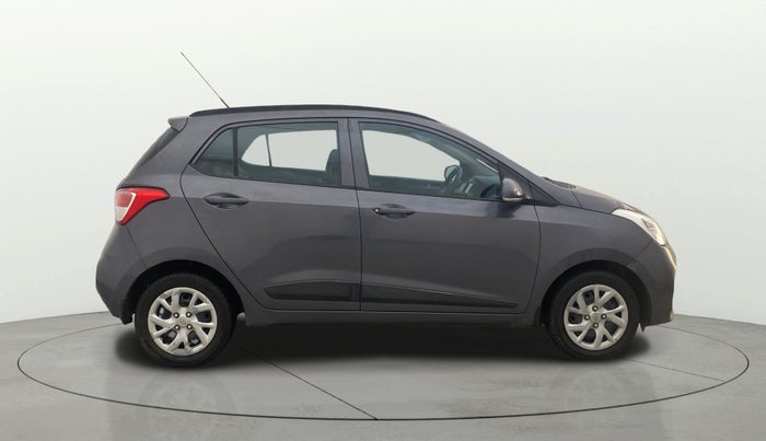 2018 Hyundai Grand i10 SPORTZ 1.2 KAPPA VTVT, Petrol, Manual, 63,997 km, Right Side View