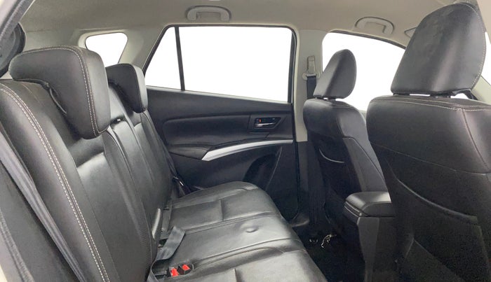 2020 Maruti S Cross ALPHA 1.5, Petrol, Manual, 39,225 km, Right Side Rear Door Cabin