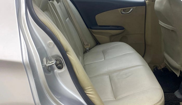 2014 Honda Amaze 1.2L I-VTEC VX, Petrol, Manual, 1,39,732 km, Right Side Rear Door Cabin