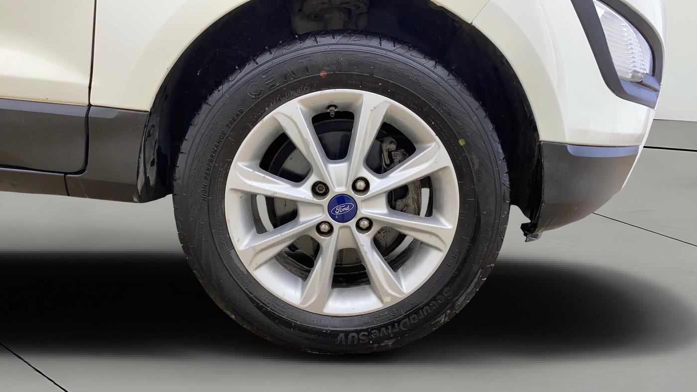 2020 Ford Ecosport TITANIUM 1.5L DIESEL, Diesel, Manual, 1,07,784 km, Right Front Wheel