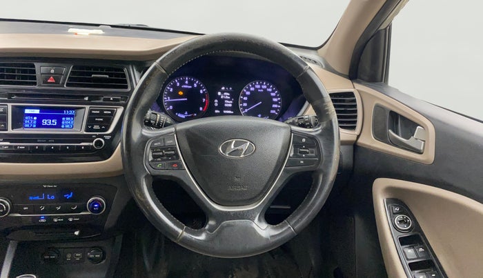 2014 Hyundai Elite i20 ASTA 1.2, CNG, Manual, 1,24,344 km, Steering Wheel Close Up