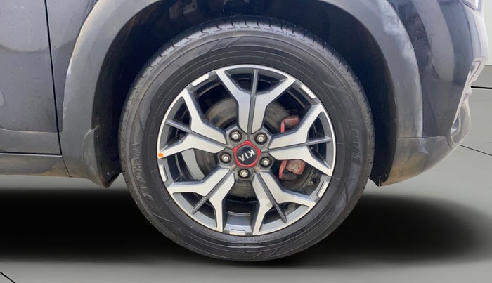 2019 KIA SELTOS GTX PLUS AT 1.5 DIESEL, Diesel, Automatic, 84,476 km, Right Front Wheel