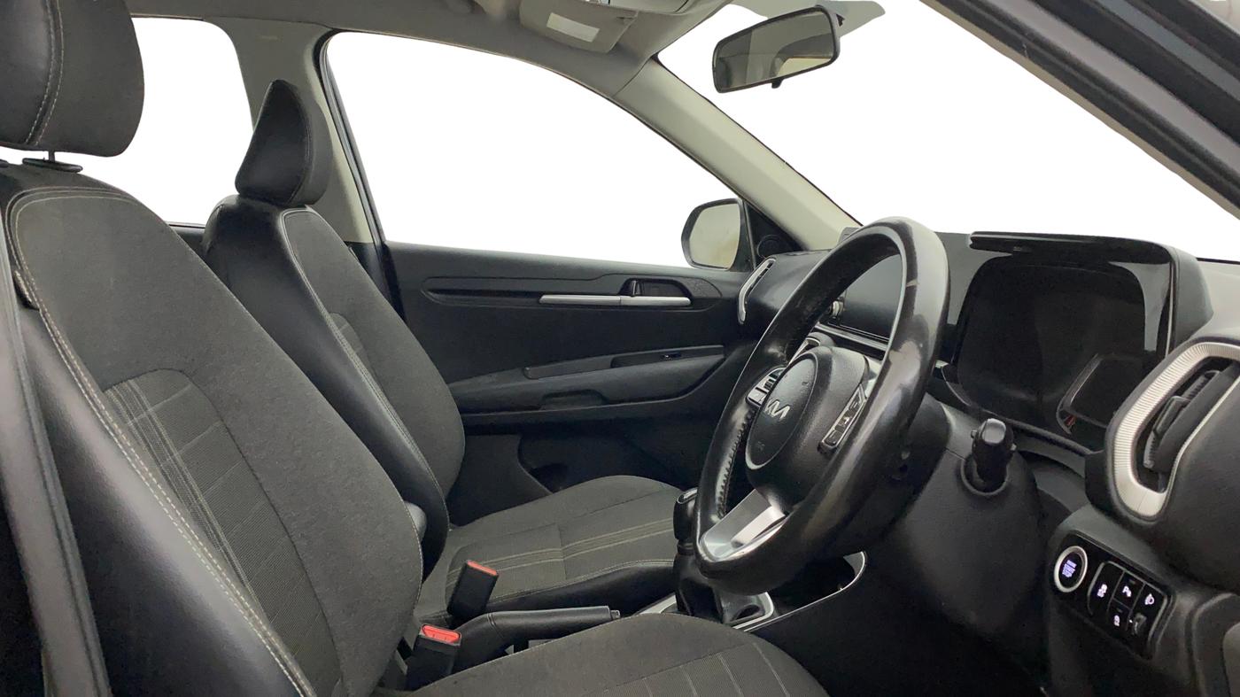 2024 KIA SONET HTK PLUS 1.2 PETROL MT, Petrol, Manual, 87,471 km, Right Side Front Door Cabin
