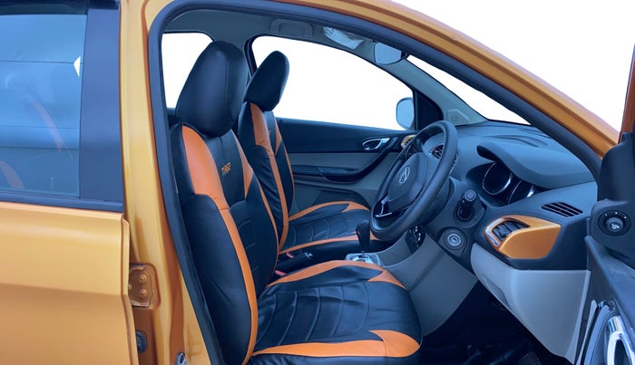2018 Tata Tiago XZA PETROL, Petrol, Automatic, 23,525 km, Right Side Front Door Cabin