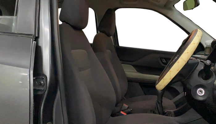 2022 Tata PUNCH ADVENTURE MT, Petrol, Manual, 27,449 km, Right Side Front Door Cabin