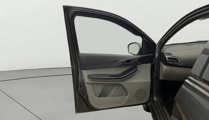 2021 Tata Tiago XT Limited Edition, CNG, Manual, 95,206 km, LHS Front Door