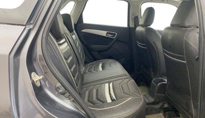 2020 Maruti Vitara Brezza ZXI, Petrol, Manual, 99,469 km, Right Side Rear Door Cabin