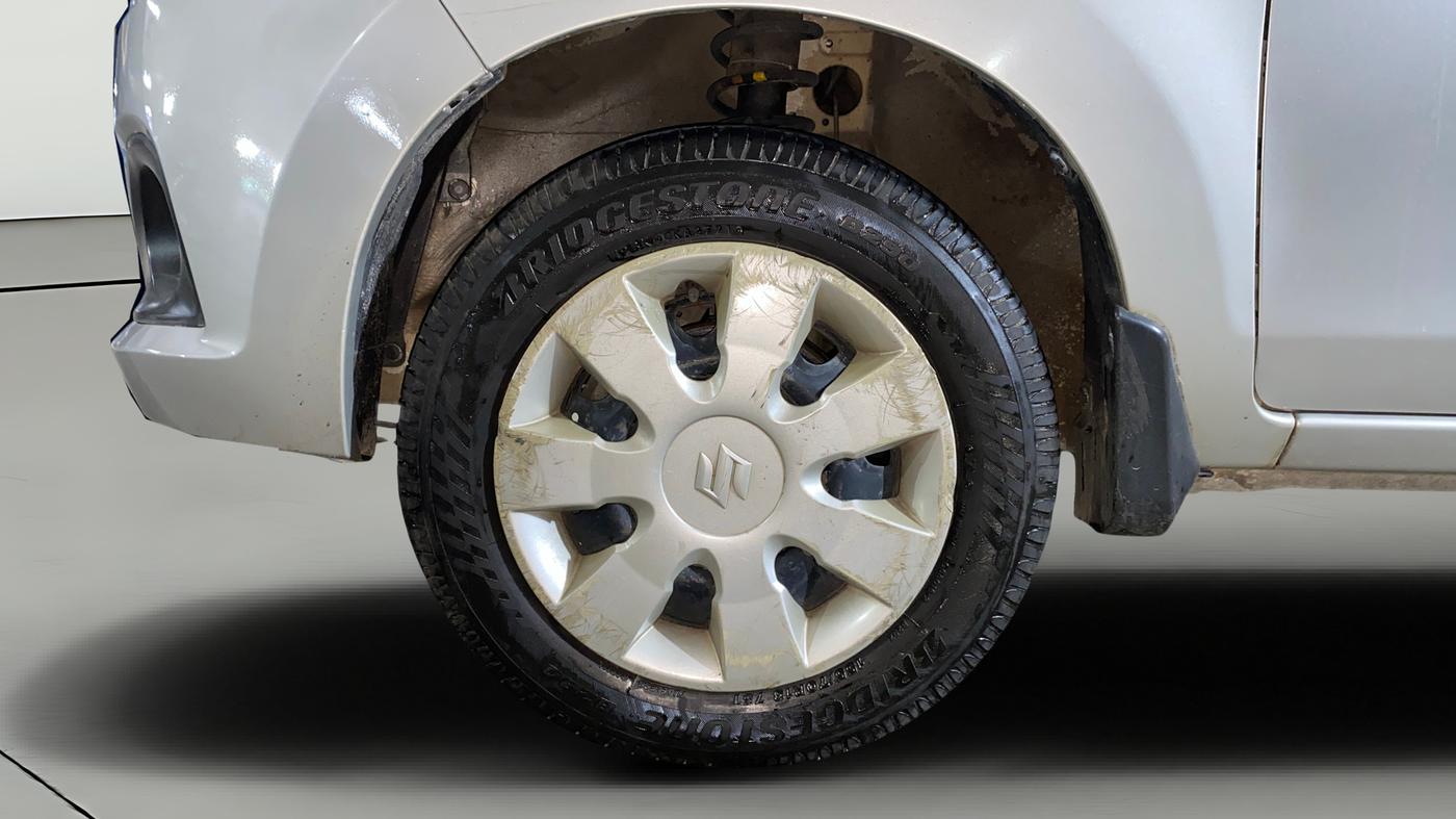 2015 Maruti Alto K10 VXI, Petrol, Manual, 77,254 km, Left Front Wheel