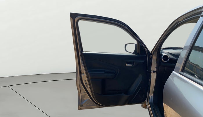 2022 Maruti Celerio VXI CNG, CNG, Manual, 1,21,824 km, LHS Front Door