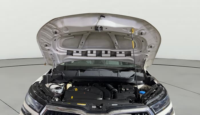 2022 Skoda KUSHAQ STYLE 1.5L TSI DSG, Petrol, Automatic, 40,532 km, Open Bonet