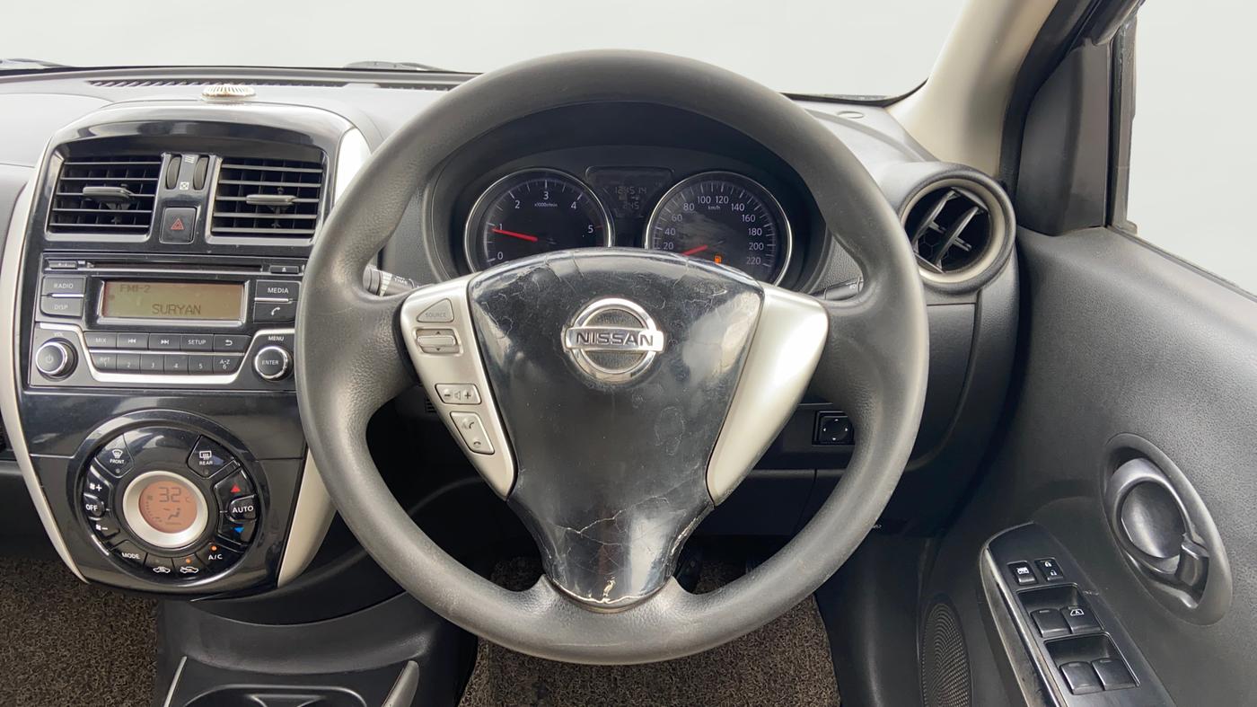 2017 Nissan Sunny XV DIESEL, Diesel, Manual, 1,24,498 km, Steering Wheel Close Up