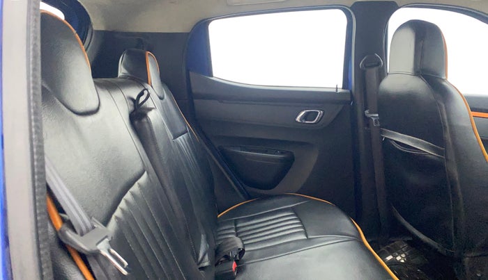 2020 Renault Kwid CLIMBER 1.0 (O), Petrol, Manual, 67,647 km, Right Side Rear Door Cabin