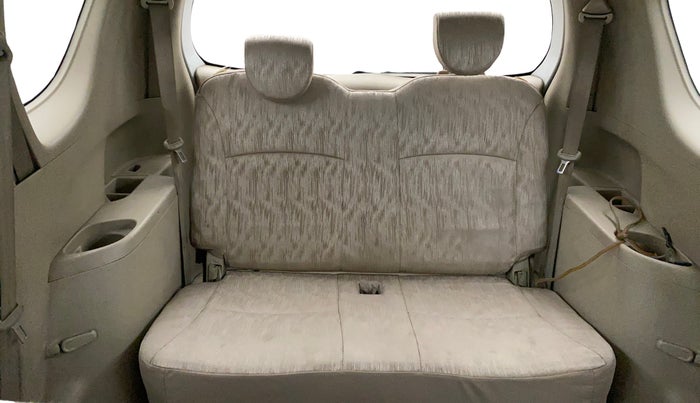 2015 Maruti Ertiga ZXI, Petrol, Manual, 96,665 km, Third Seat Row ( optional )
