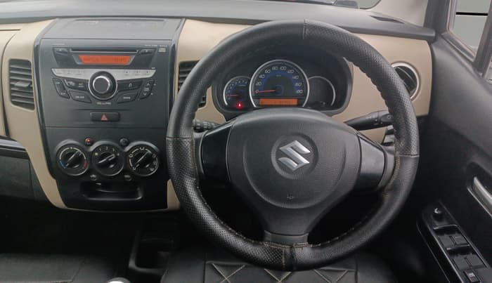 2018 Maruti Wagon R 1.0 VXI, Petrol, Manual, 32,756 km, Steering Wheel Close Up