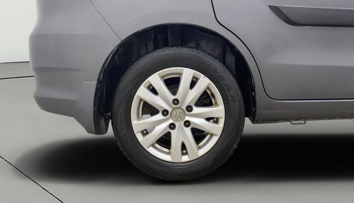 2018 Maruti Ertiga ZXI+, Petrol, Manual, 95,323 km, Right Rear Wheel