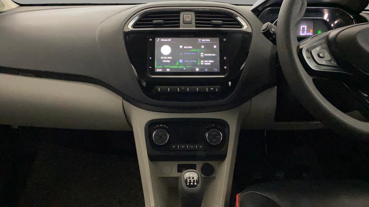 2022 Tata Tiago XZ PLUS PETROL, Petrol, Manual, 43,726 km, Air Conditioner