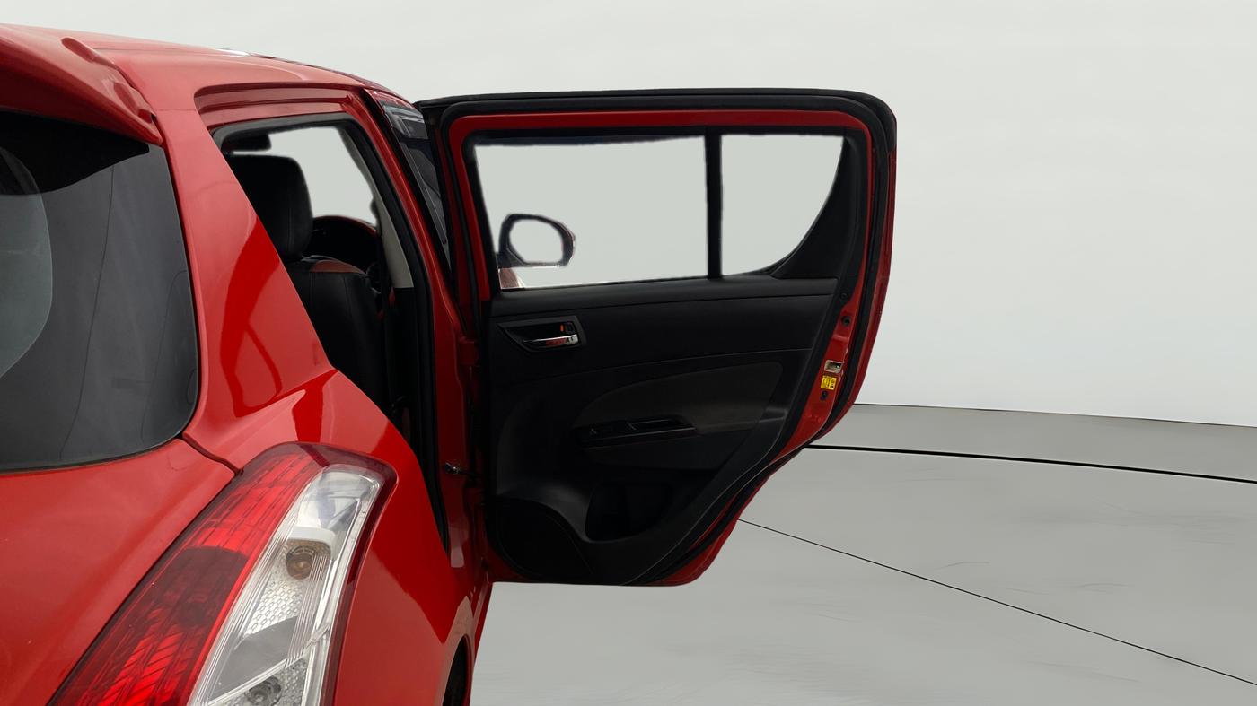 2017 Maruti Swift VXI, Petrol, Manual, 29,558 km, RHS Rear Door