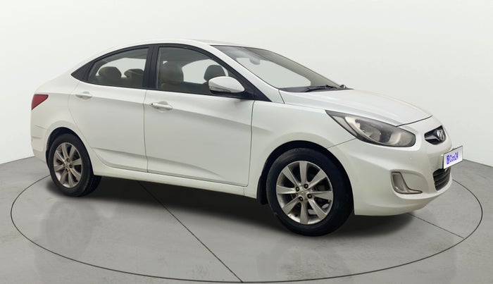 2013 Hyundai Verna FLUIDIC 1.6 VTVT SX, Petrol, Manual, 71,915 km, Right Front Diagonal