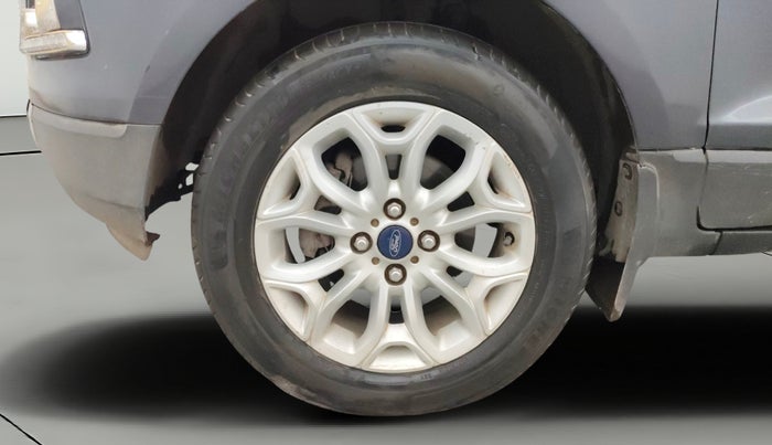2013 Ford Ecosport TITANIUM 1.5L DIESEL (OPT), Diesel, Manual, 1,29,718 km, Left Front Wheel