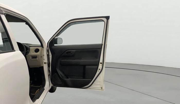 2020 Maruti New Wagon-R LXI CNG 1.0, CNG, Manual, 1,10,515 km, RHS Front Door